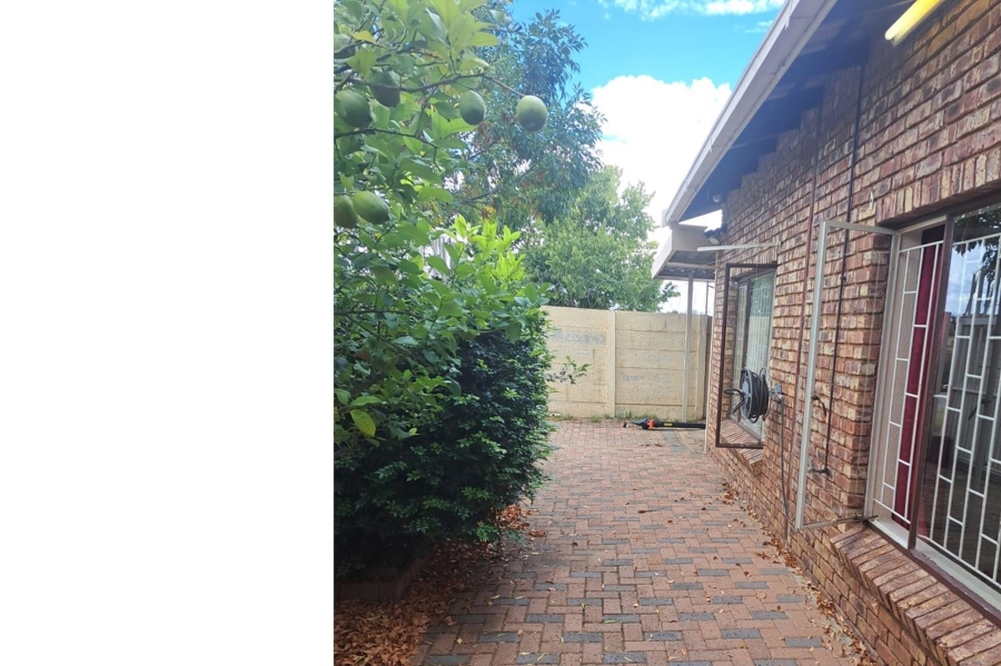 3 Bedroom Property for Sale in Riebeeckstad Free State